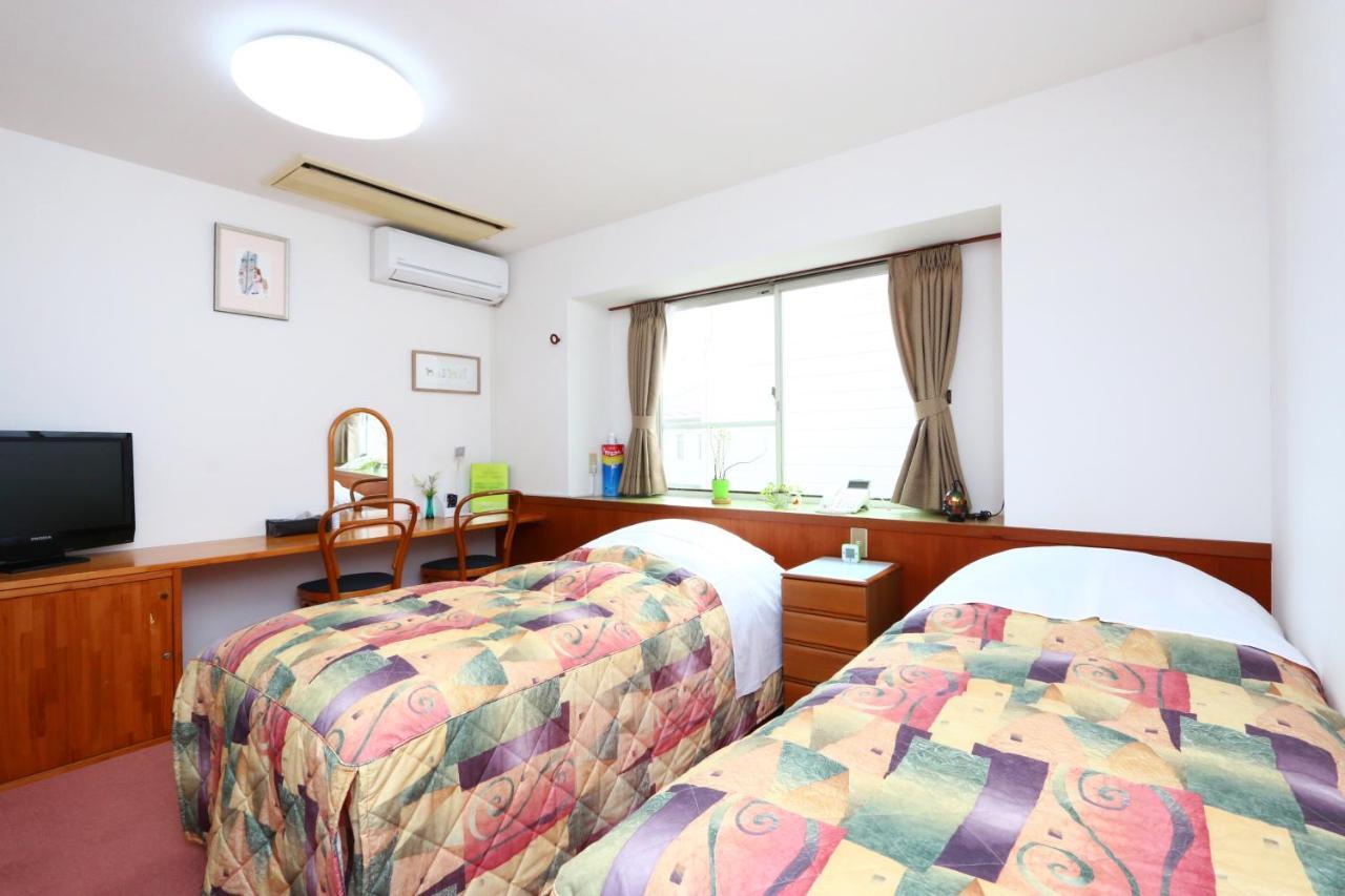 Pension Green Grass Камакура Экстерьер фото